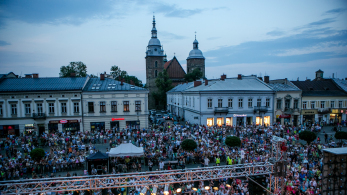 Rynek w Nowym Sączu.